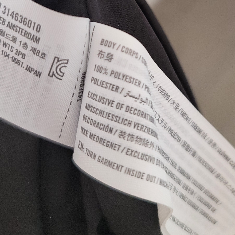 Abercrombie & Fitch Mid Rise Pleated Maxi Skirt in Black - Picture 6 of 10